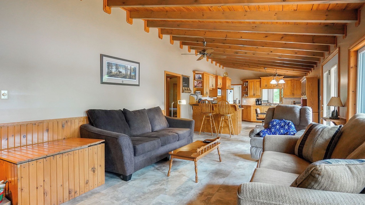 Photo of Livingroom in Restoule