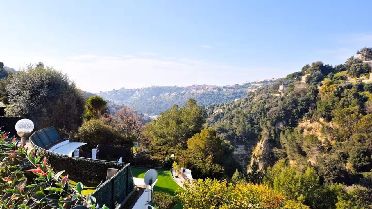 Photo of Outdoor in Saint Pierre de Feric