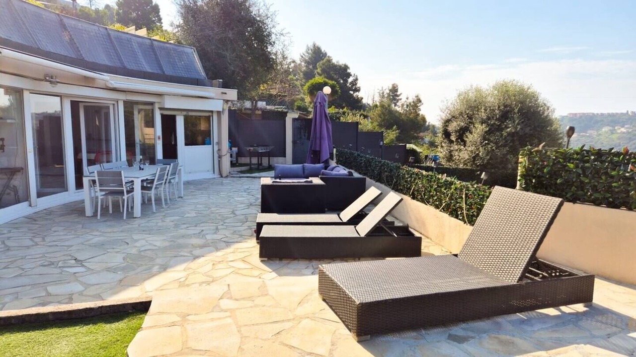 Photo of Outdoor in Saint Pierre de Feric