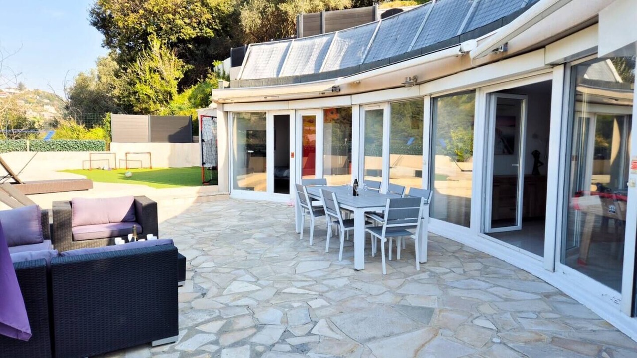 Photo of Outdoor in Saint Pierre de Feric
