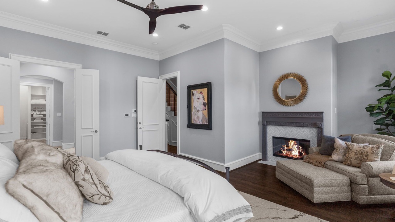 Photo of Livingroom in Uptown