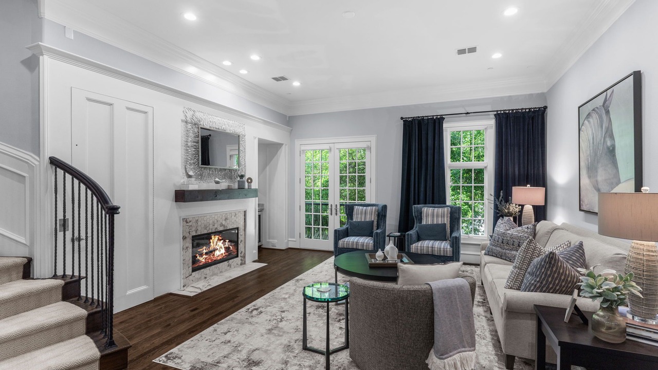 Photo of Livingroom in Uptown
