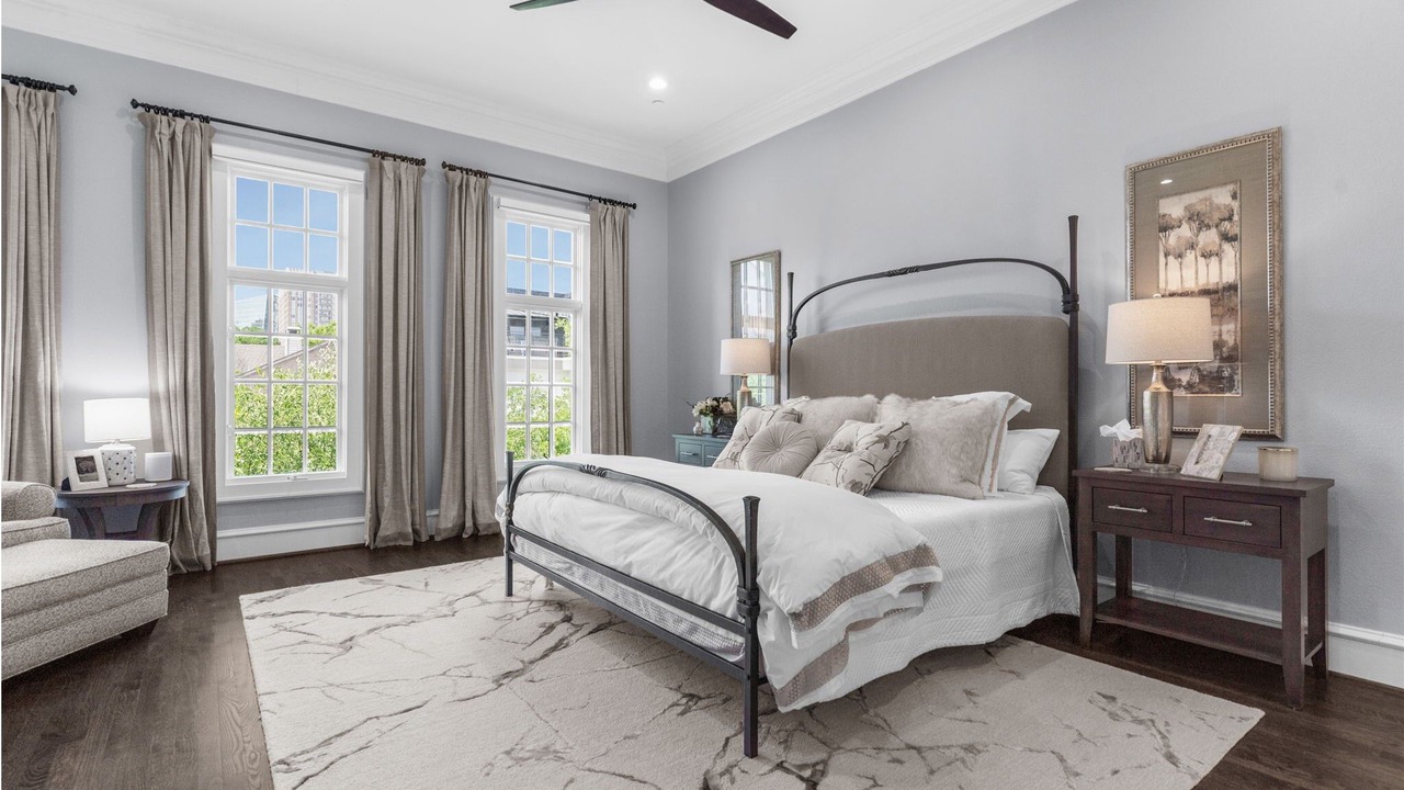 Photo of Livingroom in Uptown