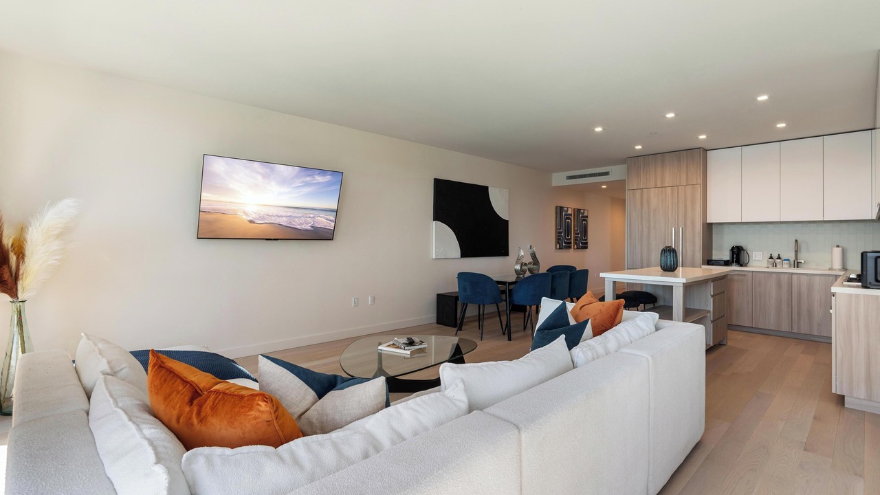 Photo of Livingroom in Downtown