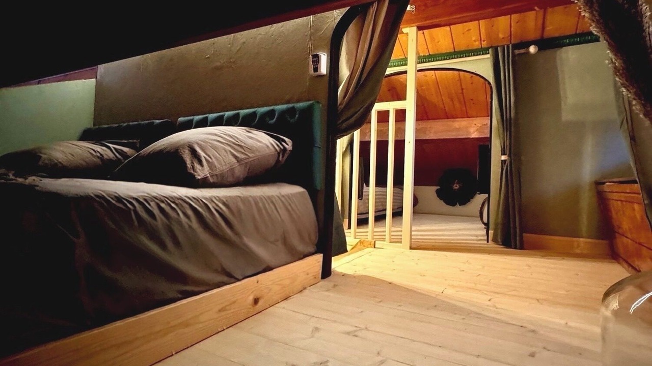 Photo of Bedroom in Tiranges