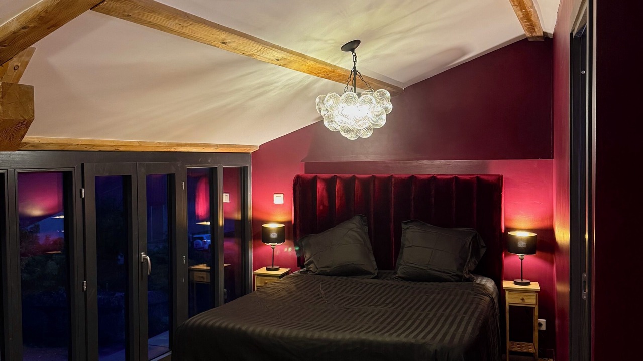 Photo of Bedroom in Tiranges