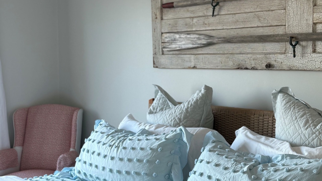Photo of Bedroom in Matunuck