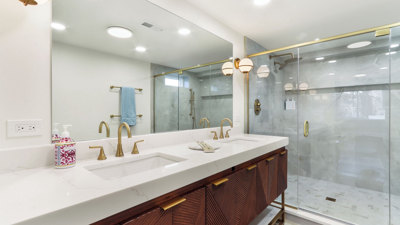 Photo of Bathroom in Williams Bay