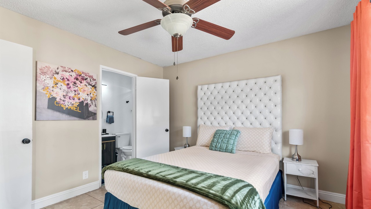 Photo of Bedroom in Sunrise Manor