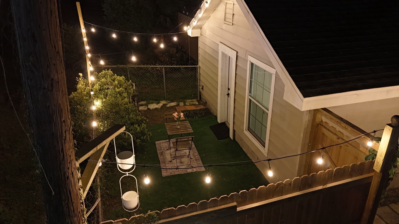 Photo of Patio Balcony in Bearss Plaza