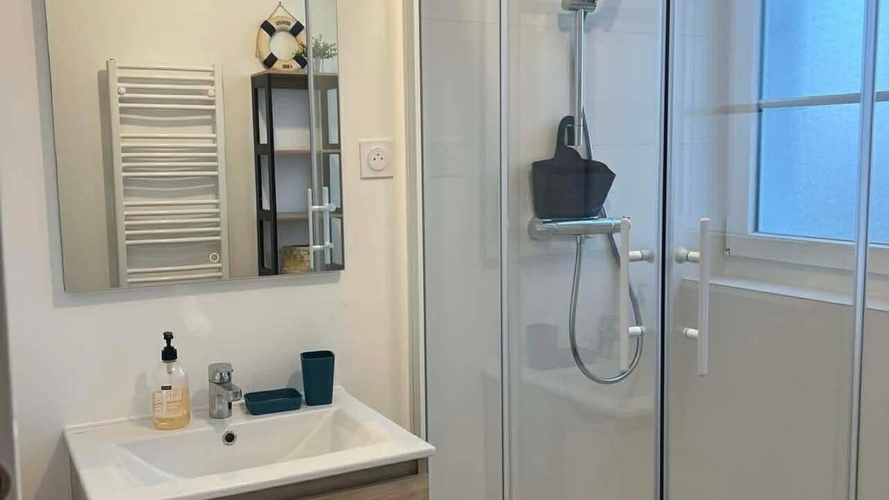 Photo of Bathroom in Saint-Nazaire