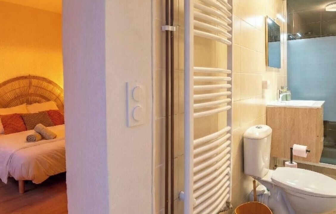 Photo of Bathroom in Gaillard