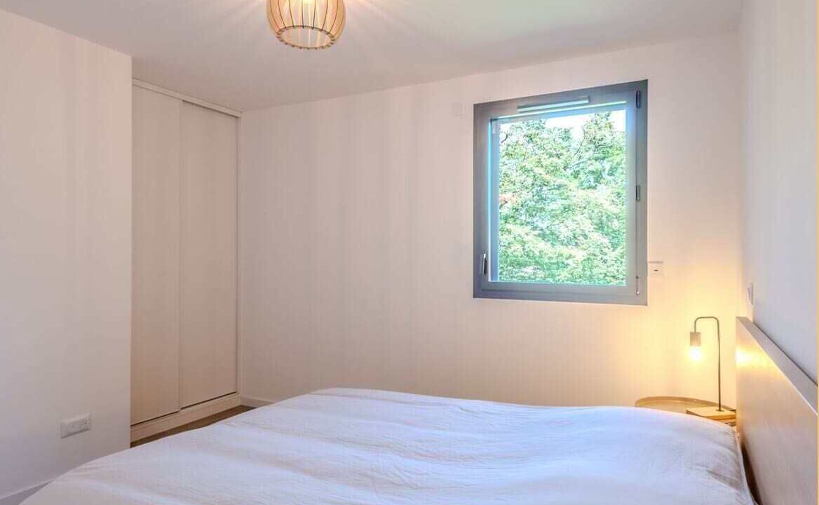 Photo of Bedroom in Collonges-sous-Saleve