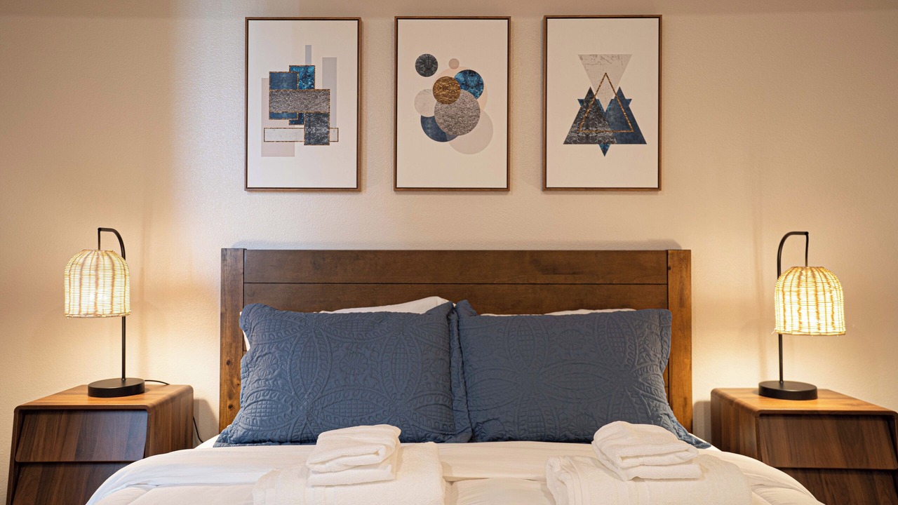 Photo of Bedroom in Newport