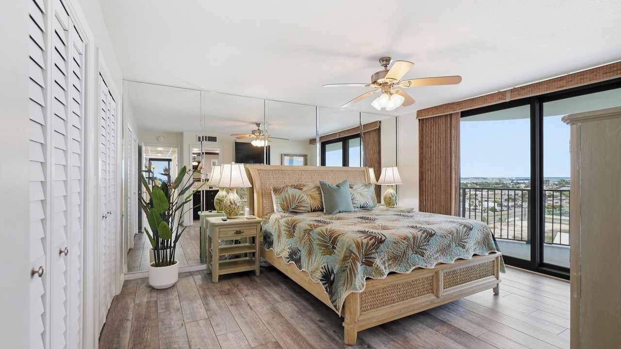 Photo of Bedroom in Biltmore Beach