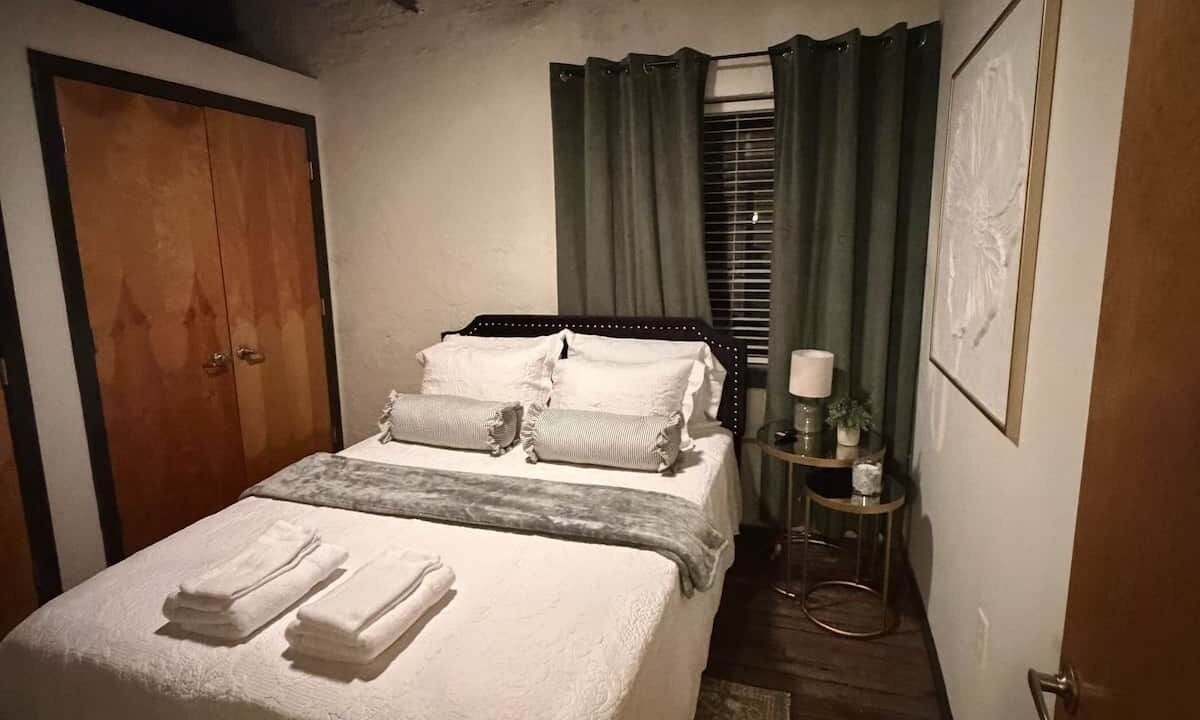 Photo of Bedroom in Downtown Richmond