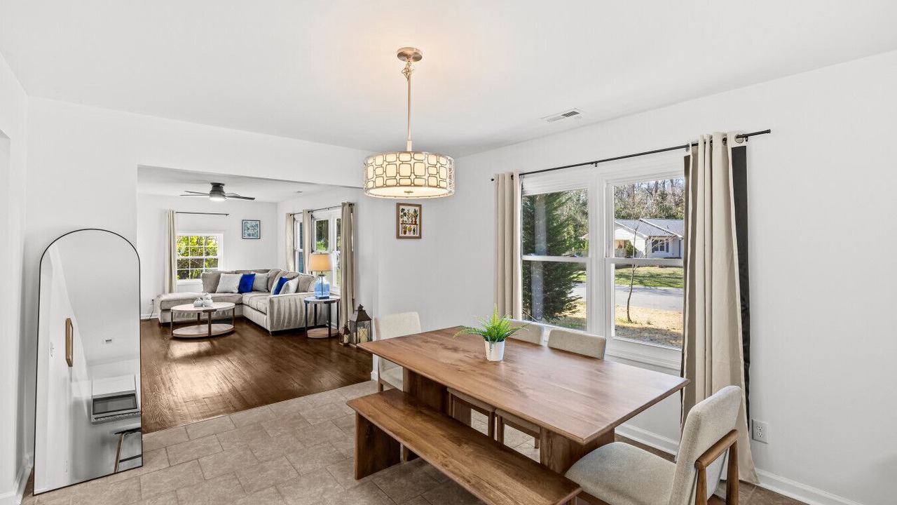Photo of Livingroom in Charlotte