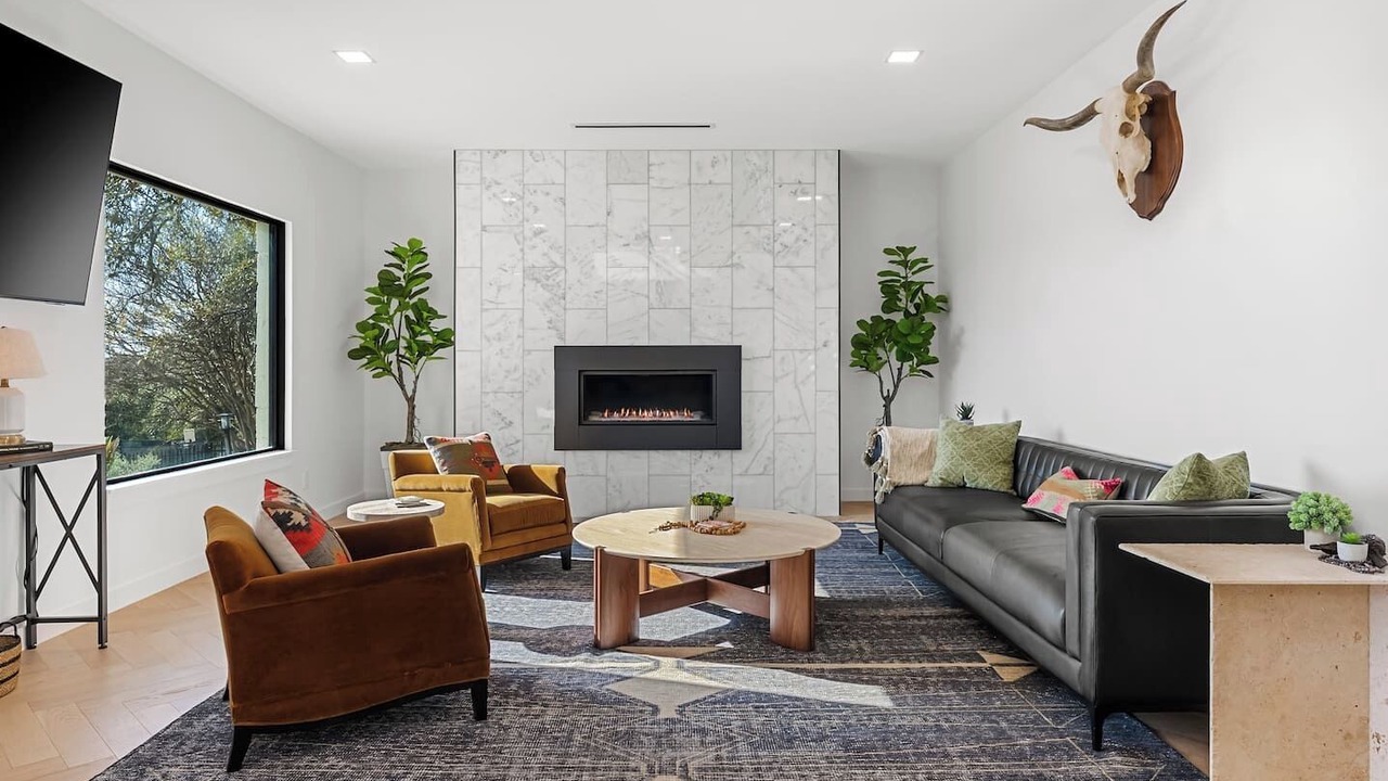 Photo of Livingroom in Northwest Hills