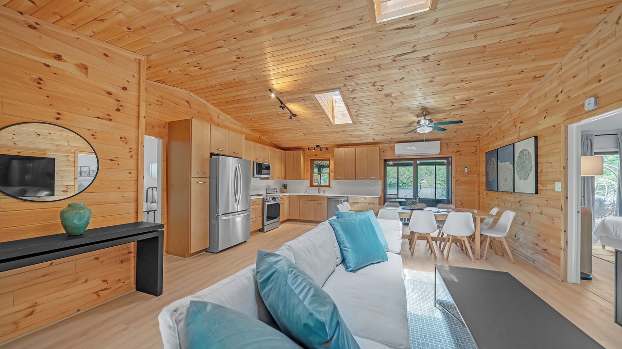 Photo of Livingroom in White Haven