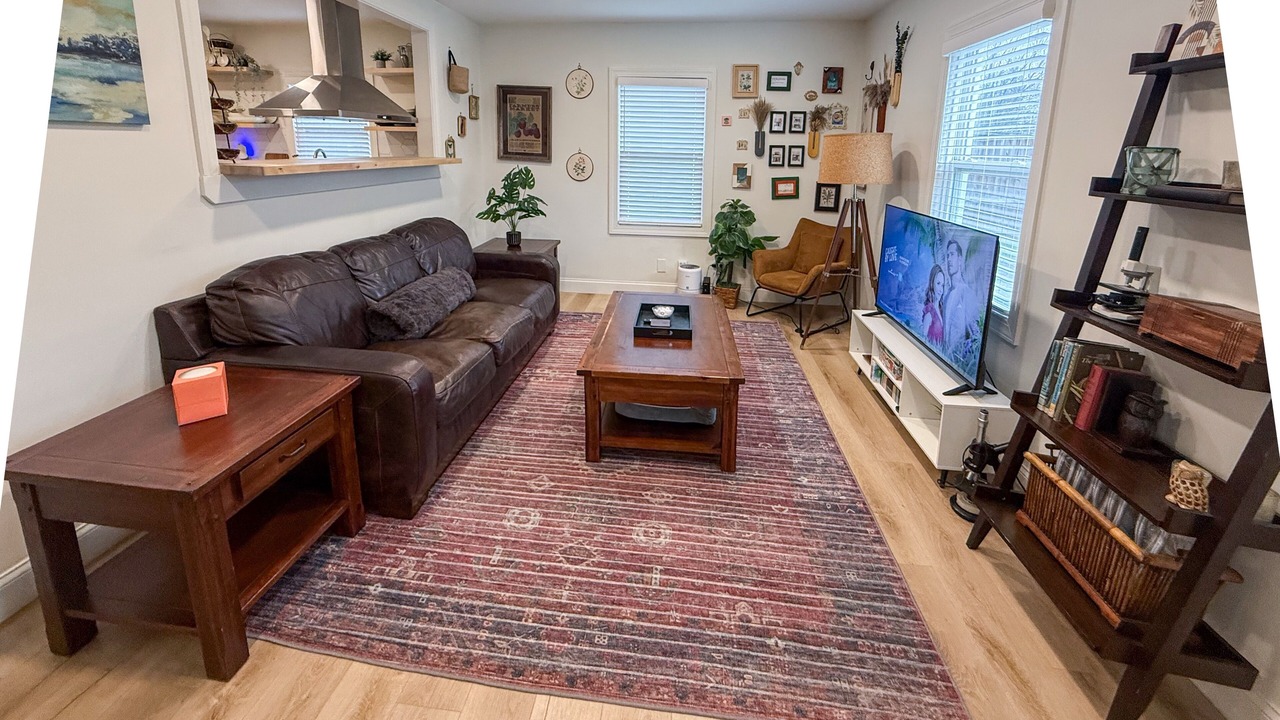 Photo of Livingroom in Talbot's Corner