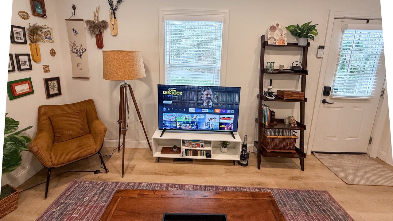 Photo of Livingroom in Talbot's Corner