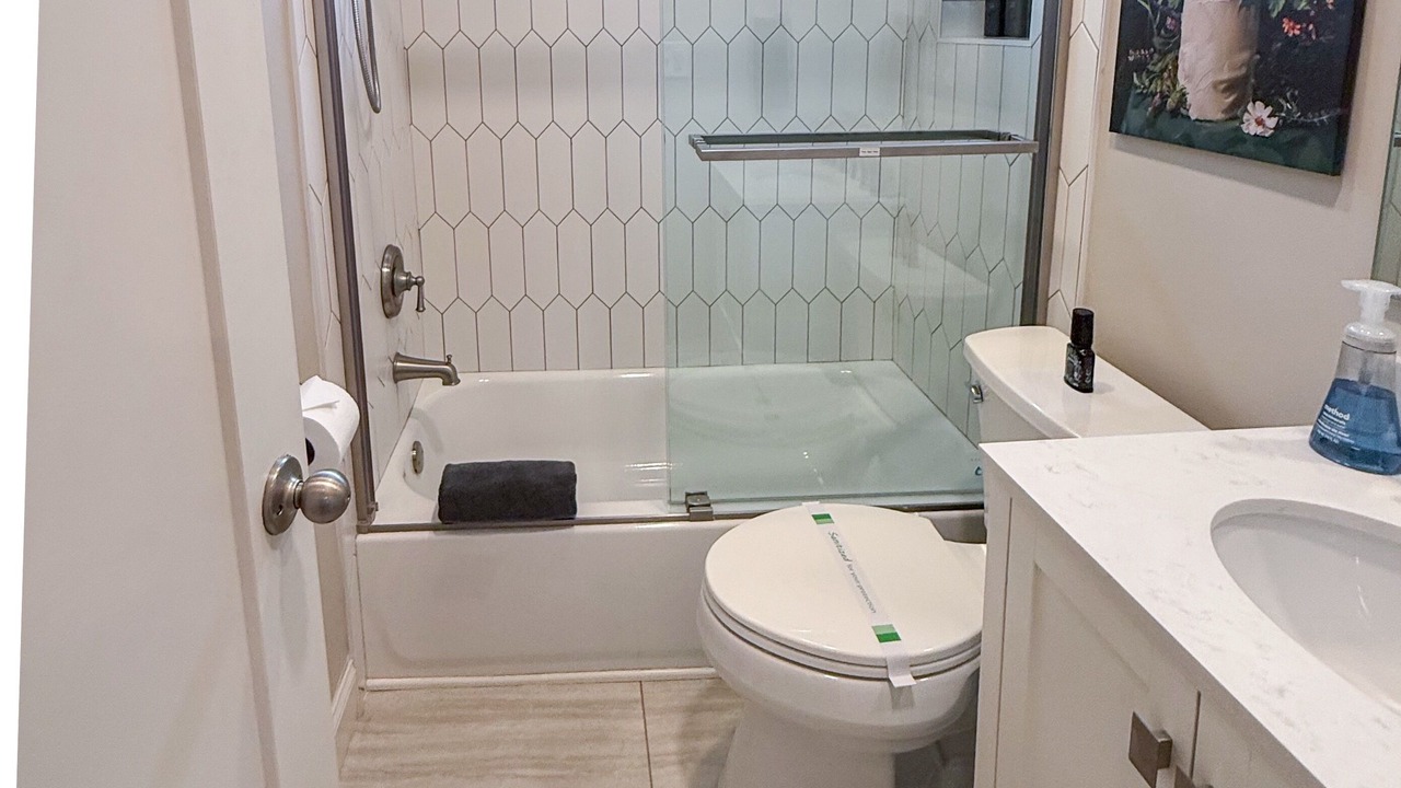 Photo of Bathroom in Talbot's Corner
