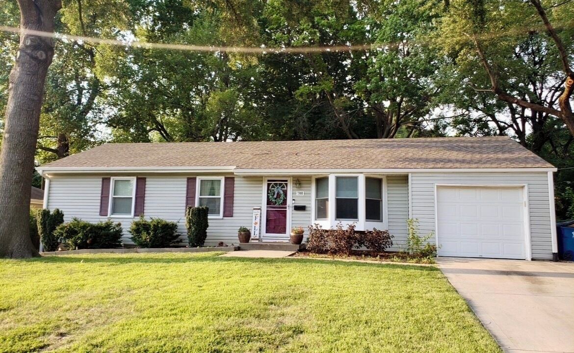 Photo of Outdoor in Overland Park