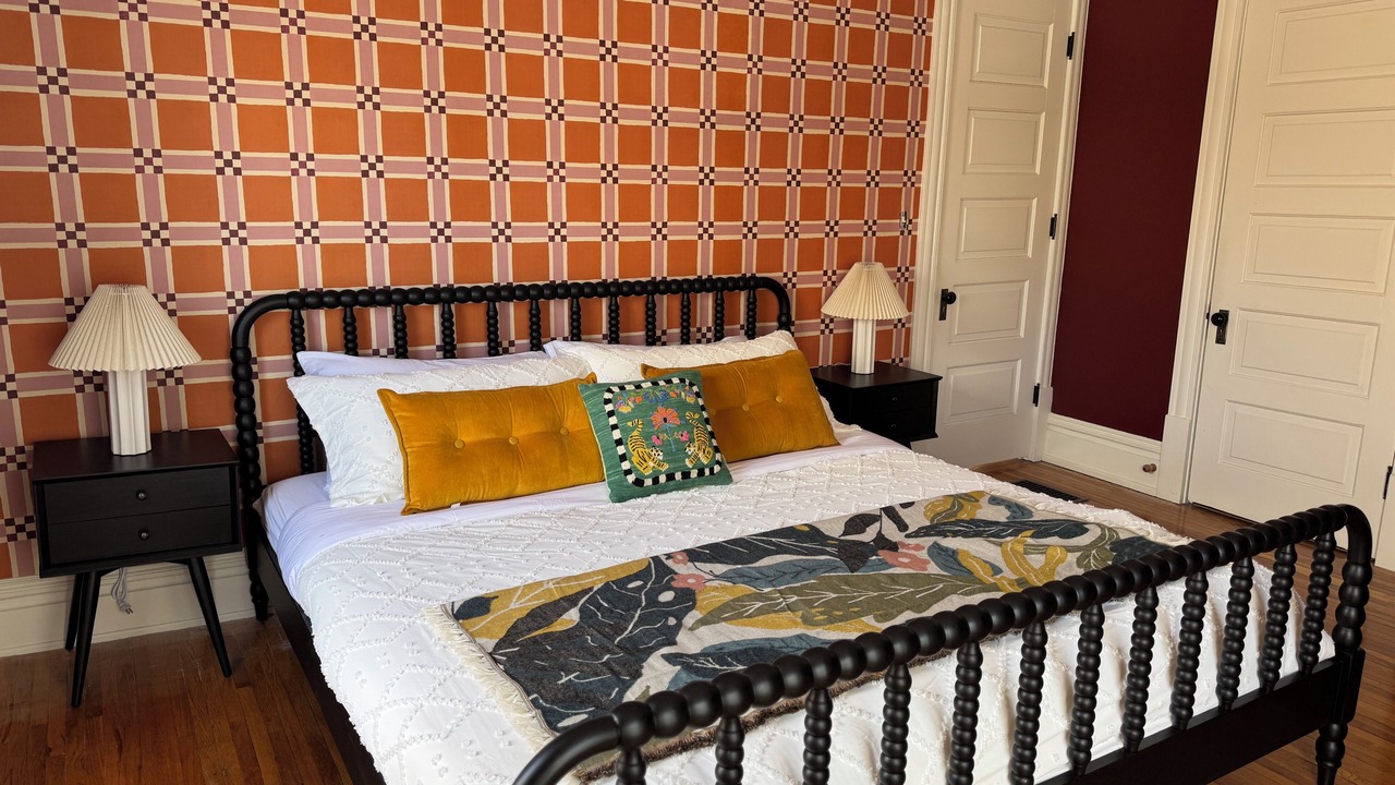 Photo of Bedroom in Powderhorn