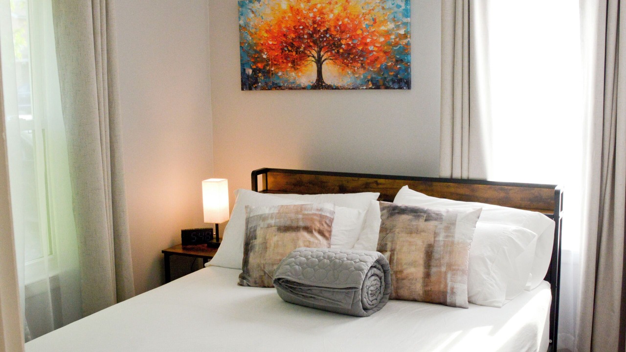 Photo of Bedroom in Oak Lawn