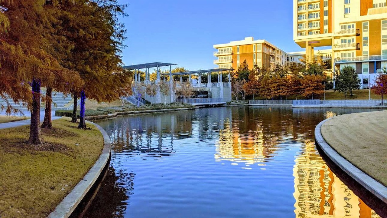 Photo of Outdoor in Addison