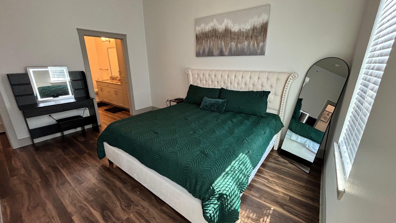Photo of Bedroom in Addison