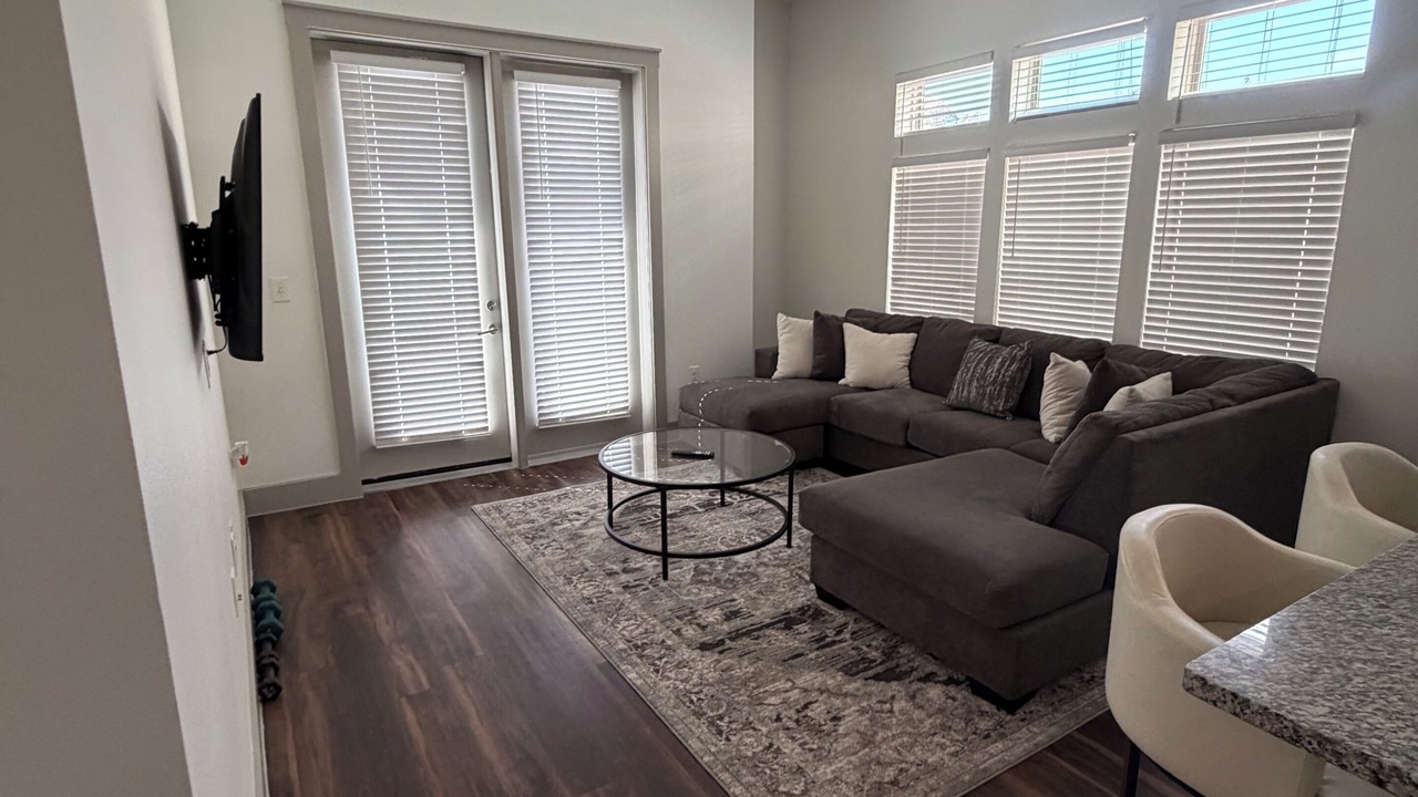 Photo of Livingroom in Addison