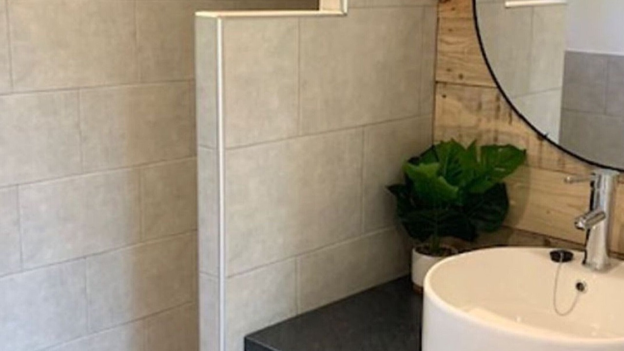 Photo of Bathroom in Les Mages
