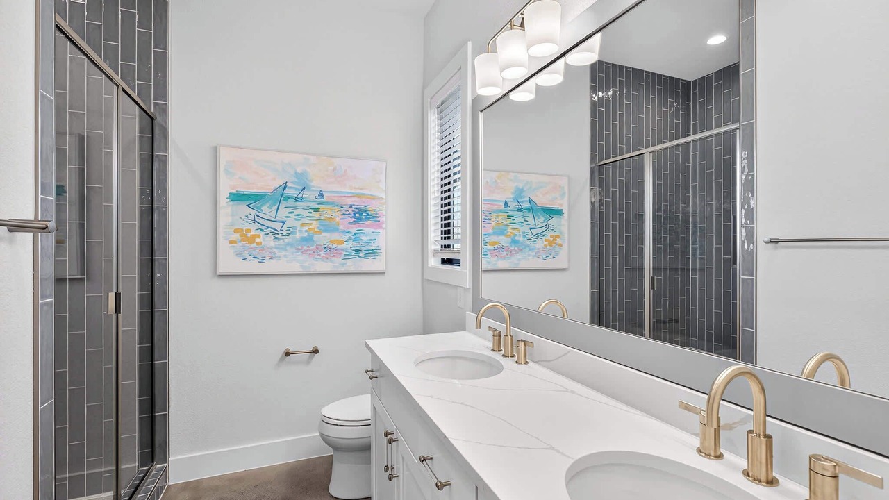 Photo of Bathroom in Burnet
