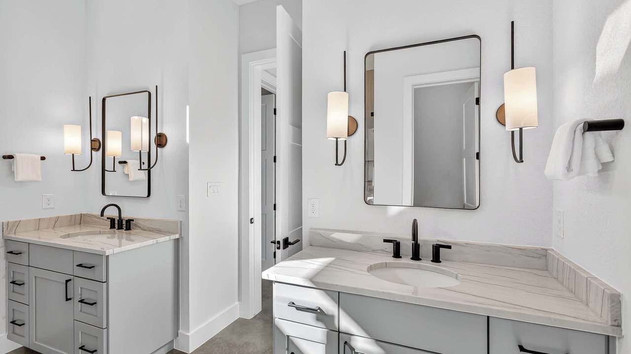Photo of Bathroom in Burnet