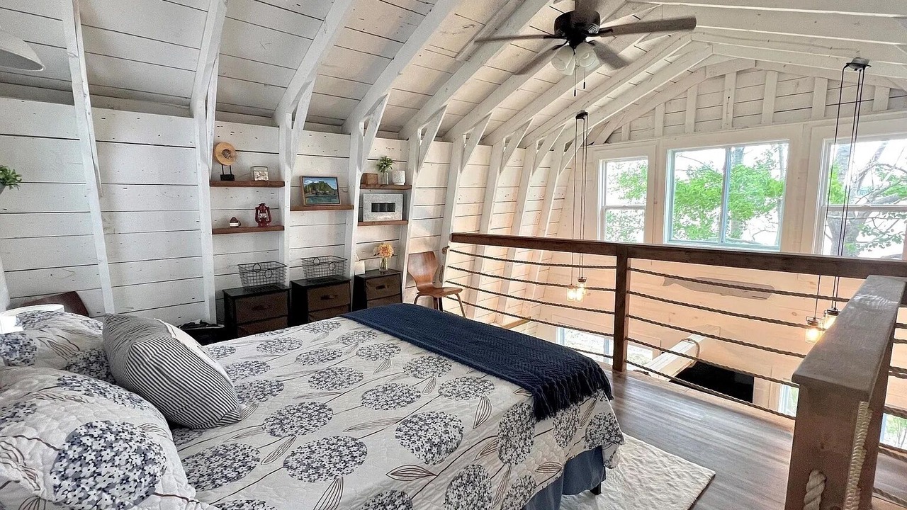 Photo of Bedroom in Milbridge