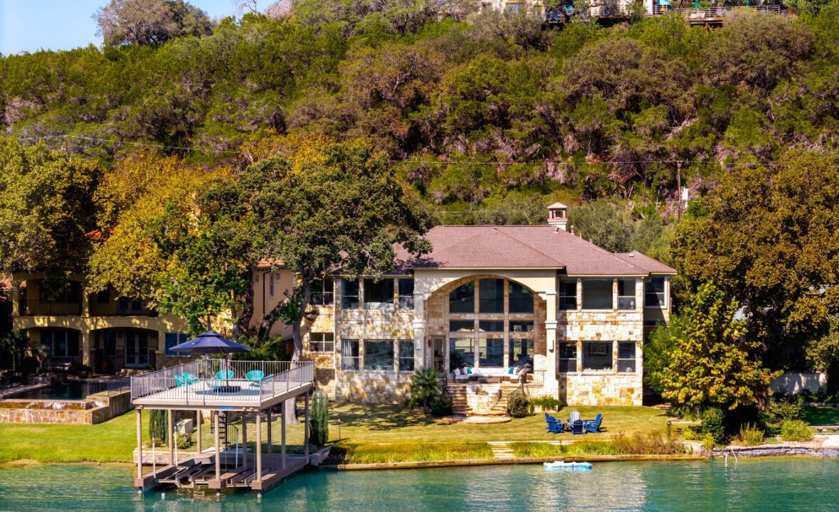 Photo of Outdoor in Oak Shores On Lake Austin