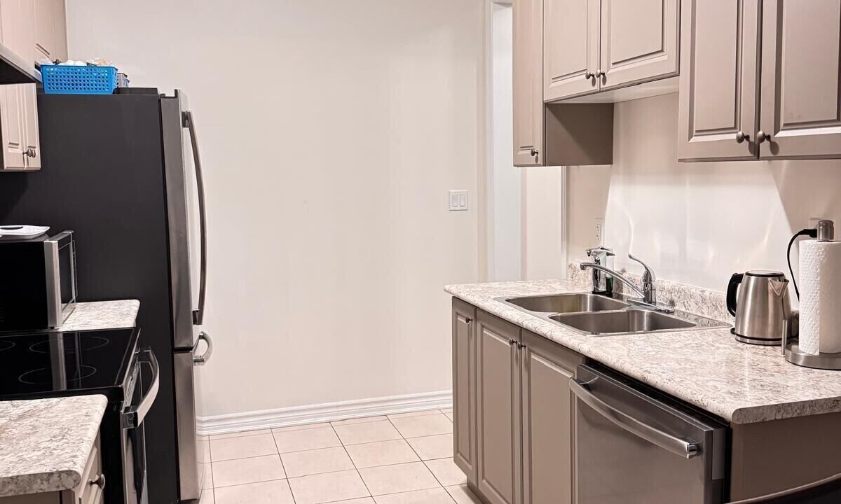 Photo of Kitchen in Thorold