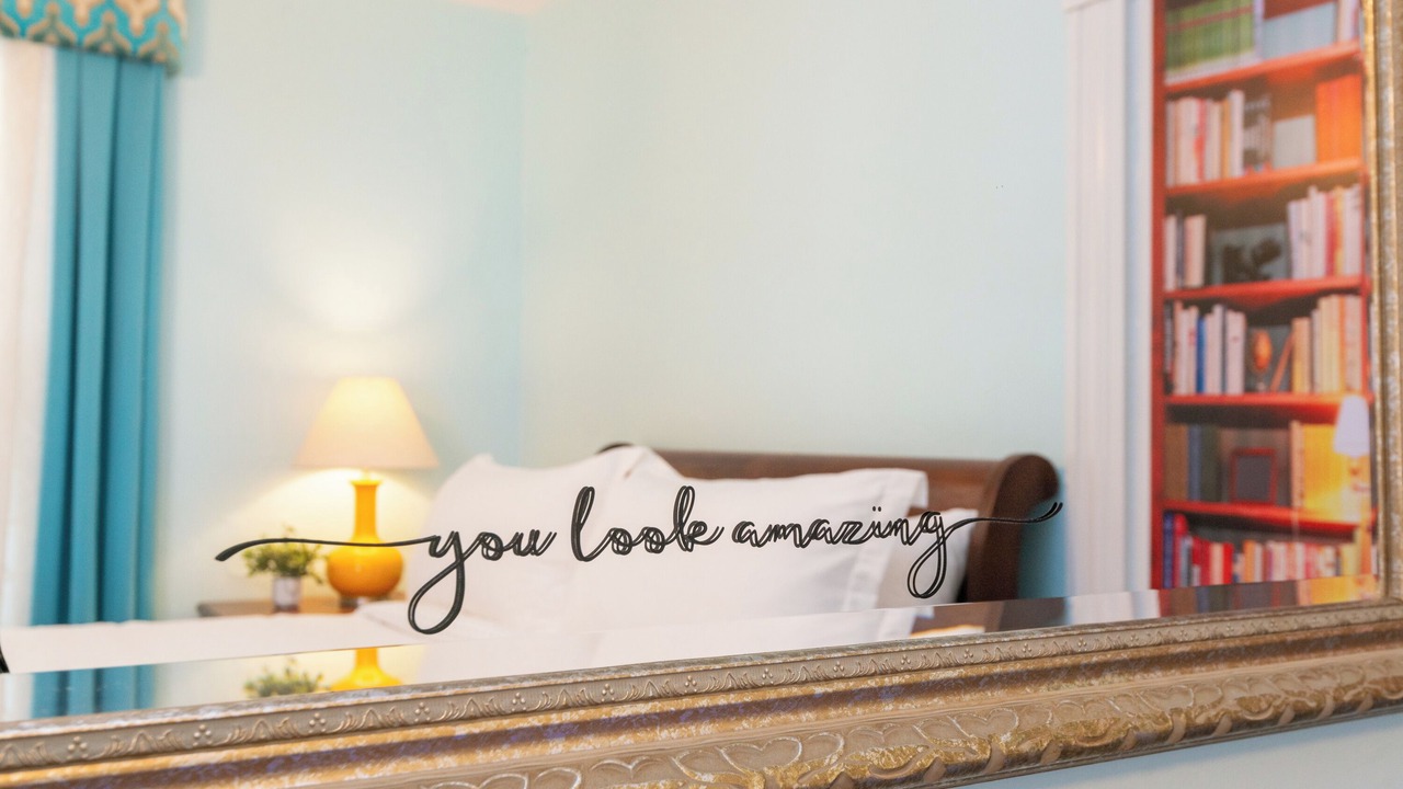 Photo of Bedroom in Beverly