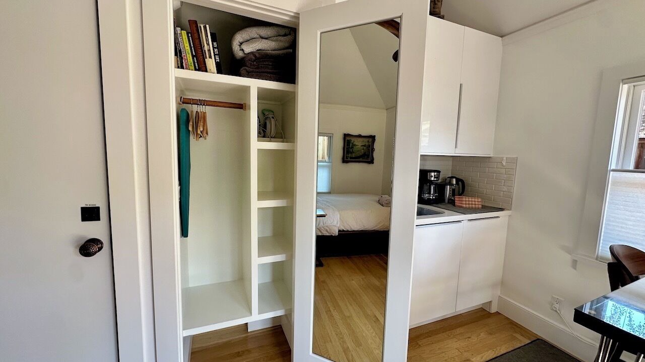 Photo of Bedroom in Fairview Park