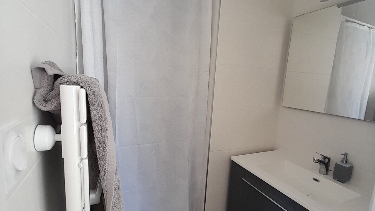 Photo of Bathroom in La Gueriniere