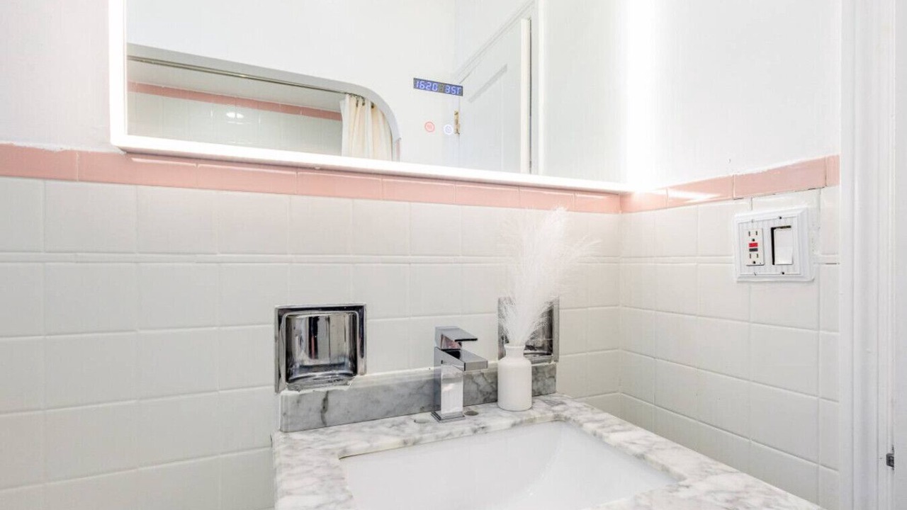 Photo of Bathroom in East New York