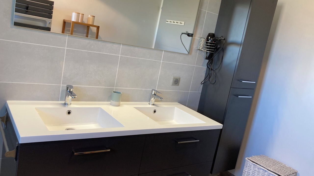 Photo of Bathroom in Gragnague