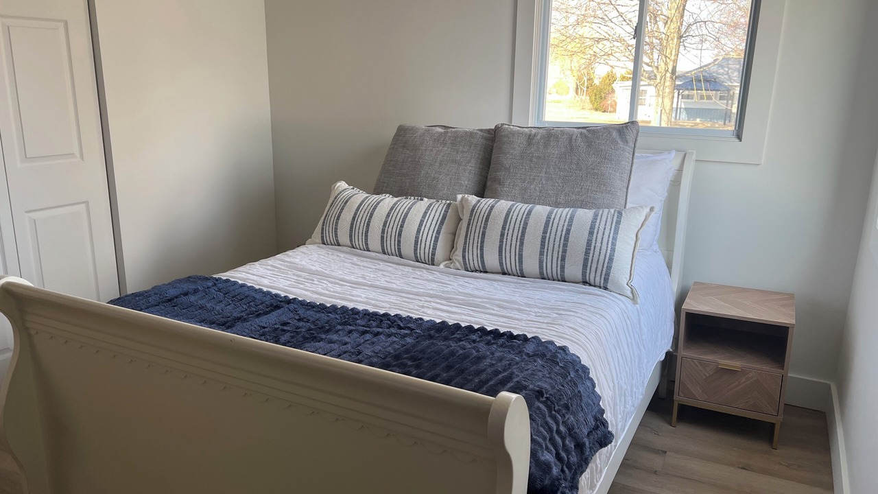 Photo of Bedroom in Leamington
