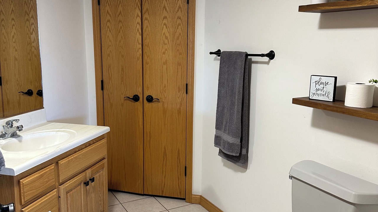 Photo of Bathroom in Alder Creek