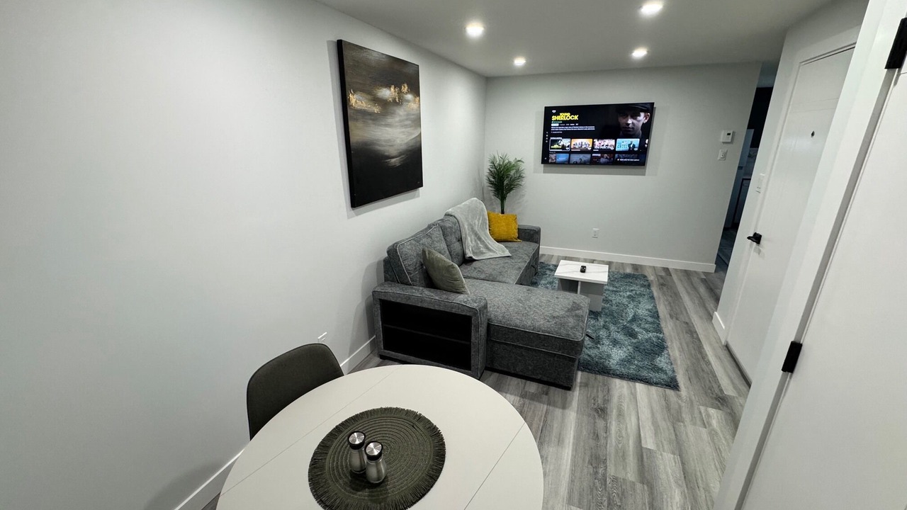 Photo of Livingroom in Regina