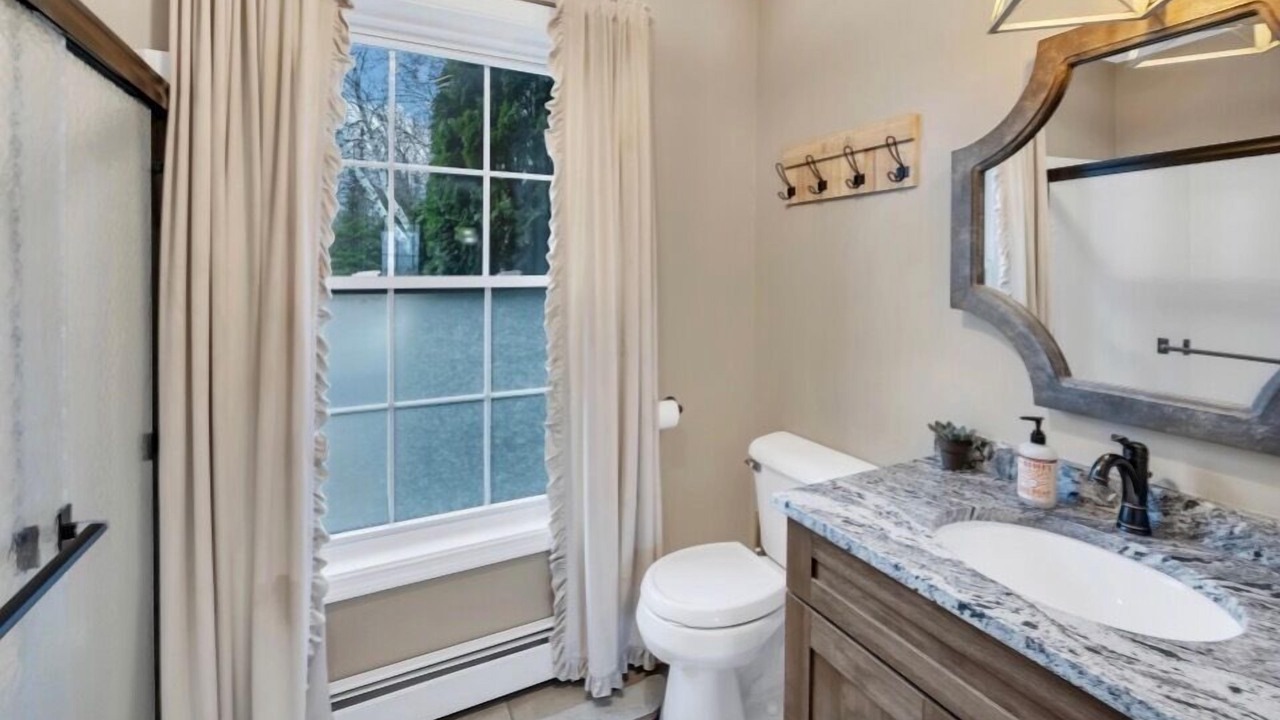 Photo of Bathroom in Sullivan