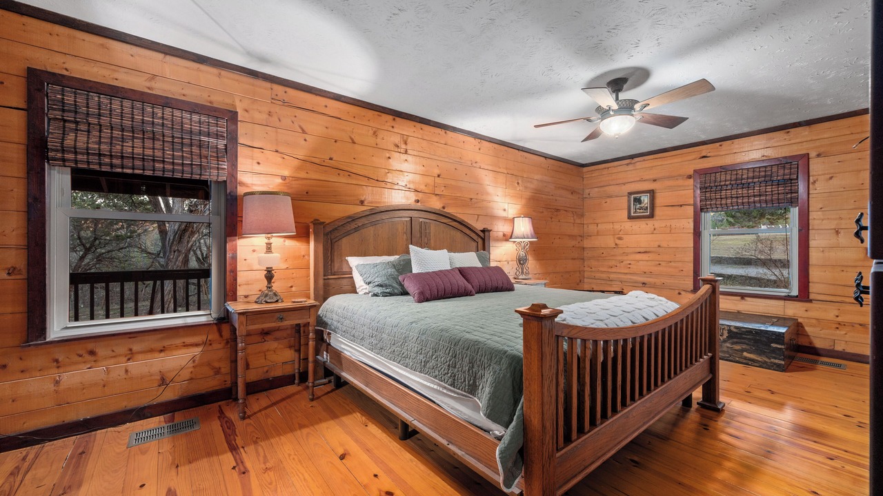 Photo of Bedroom in Morgan