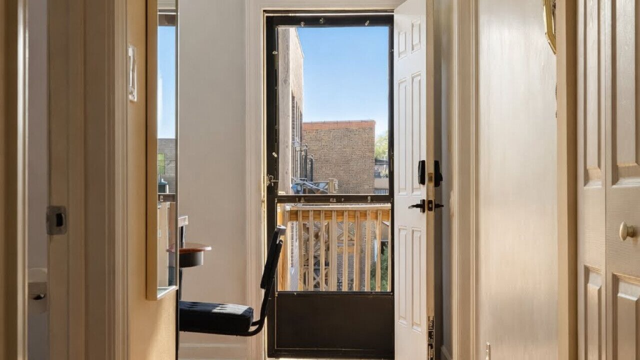 Photo of Patio Balcony in West Town
