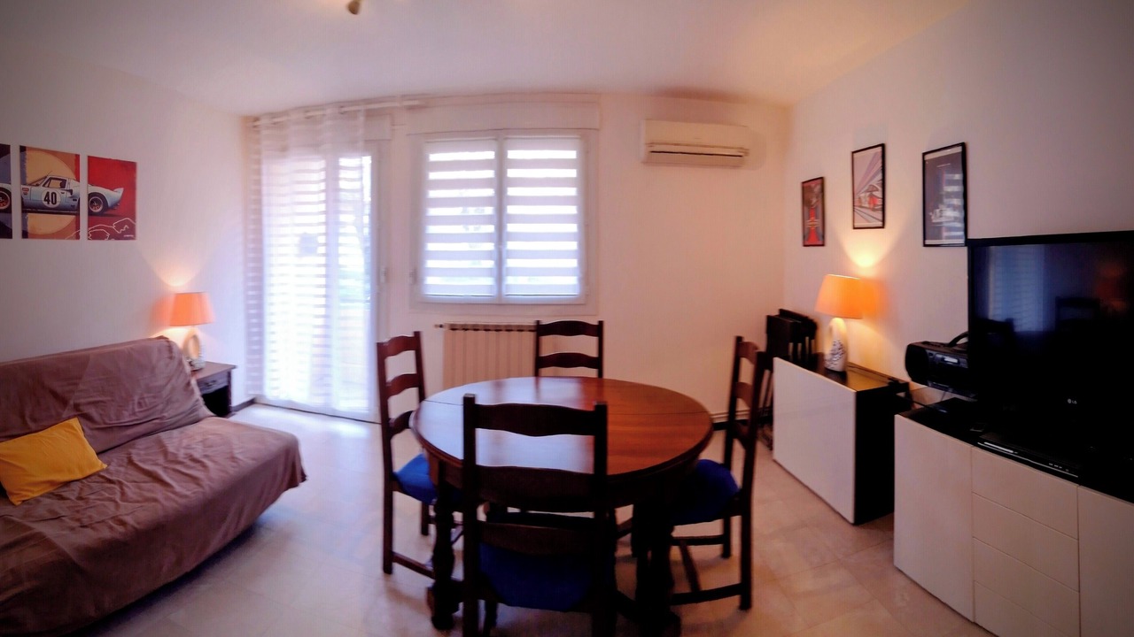 Photo of Livingroom in Costieres